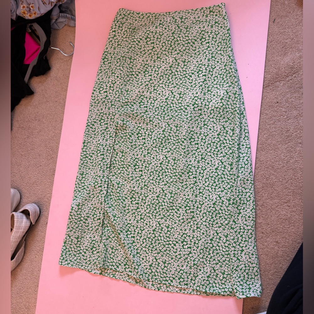 SHEIN Green and White Floral Maxi Skirt
